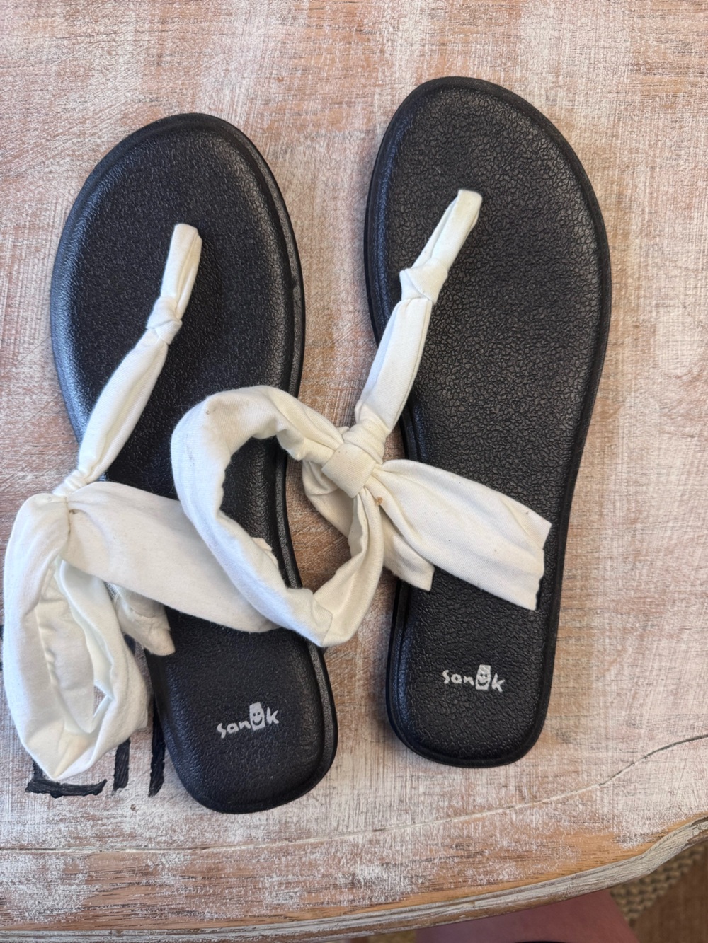 Sanuk Black Footbed Sandals with Cream Wrap Ties